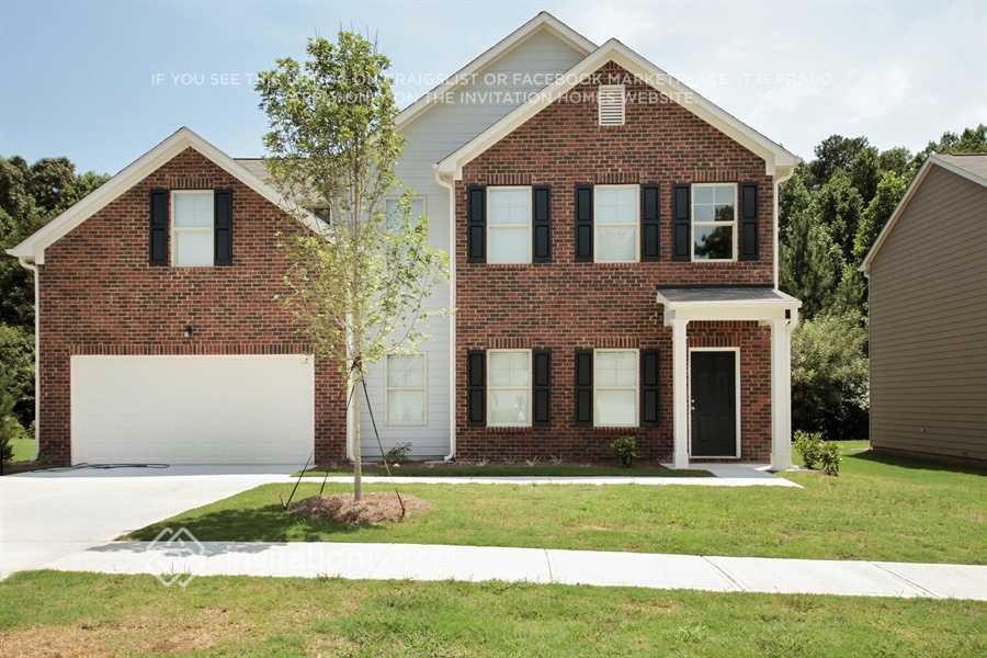 4101 Oak Field Dr, Loganville, GA 30052 - photo 1