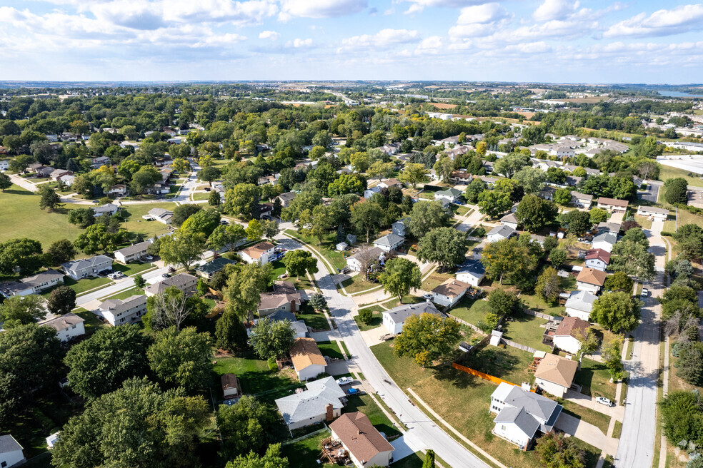 Neighborhood_Wiesman_North Oaks_V1_100923
