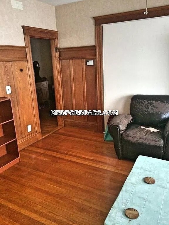 59 Quincy St unit 1, Medford, MA 02155 - photo 2