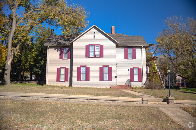 Many Ellsworth residents make new renovations on old construction.