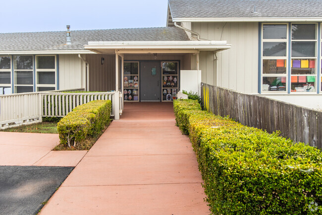 Green Hills Elementary School serves students from several areas.