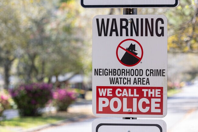 Groveland-Kensington Park is protected by a neighborhood crime watch.