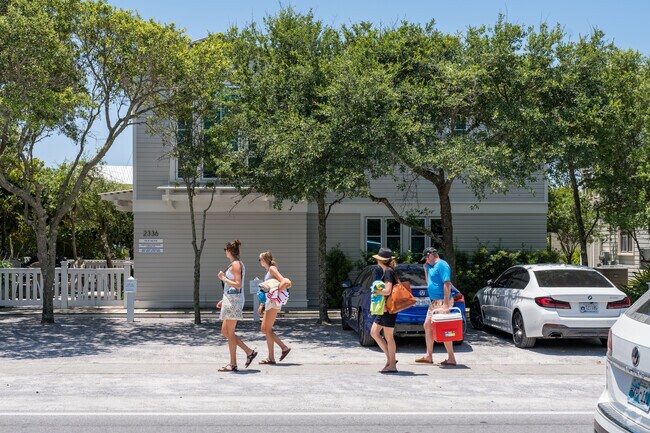 Seaside guests and residents love to head to the beach to enjoy a day by the Gulf.