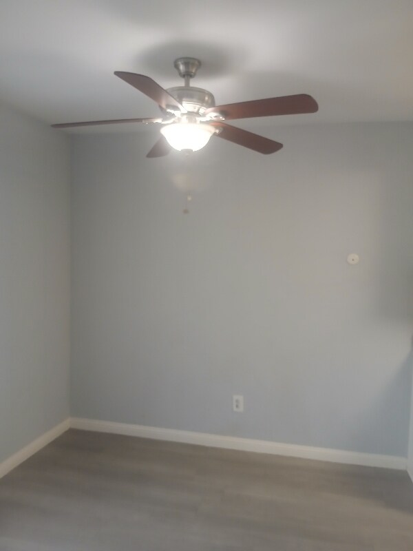 27325 Camp Plenty Rd unit 2, Santa Clarita, CA 91351 - photo 4