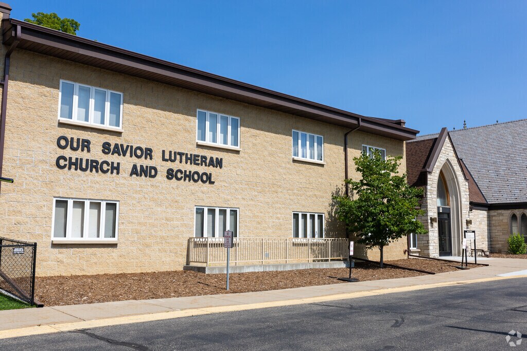 Main entrance to Our Savior Lutheran School in Shorewood, Excelsior MN