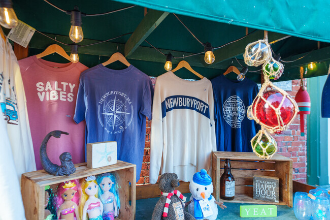 Newburyport is filled with an abundance of coastal fashion options and gift ideas.