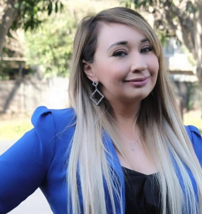 Ana Laguna