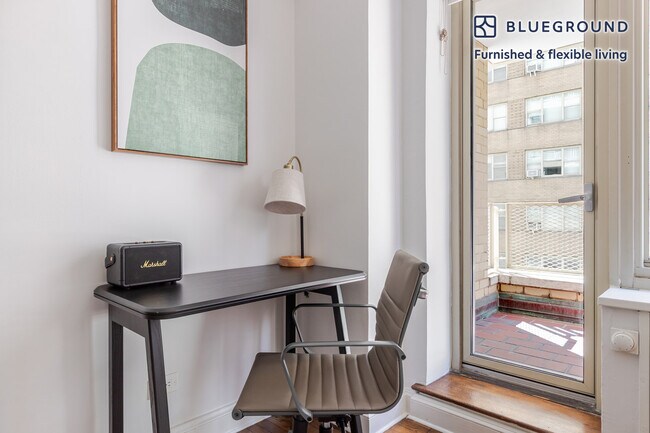 40 Park Ave unit FL4-ID1785, New York, NY 10016 - photo 5