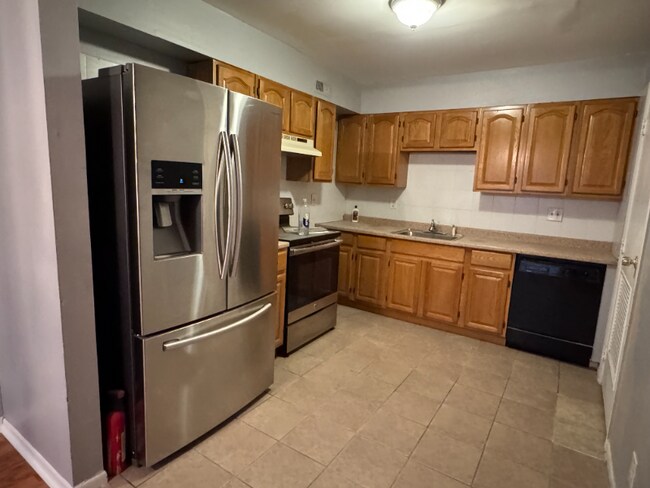 108B Chaucer Rd, Mount Laurel, NJ 08054 - photo 4