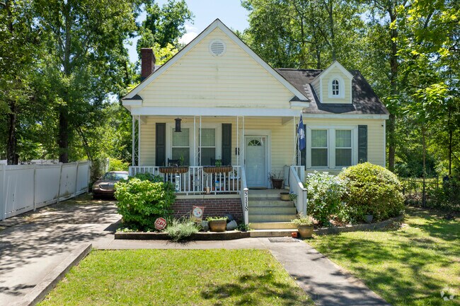 College Place offers a variety of home styles, including Craftsman-style bungalows.