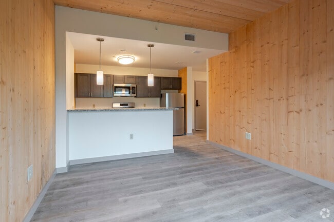 340 Dixwell Ave - 2 BD 1 BA