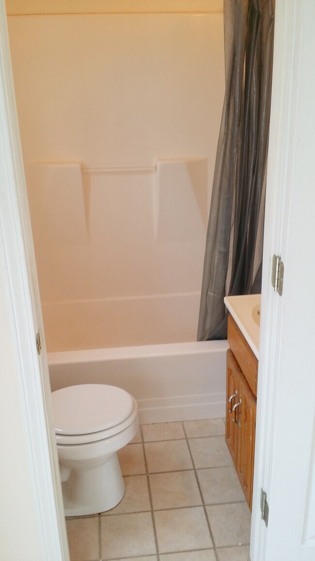 5099 Rathbun Rd unit Studio Apartment, Cazenovia, NY 13035 - photo 7