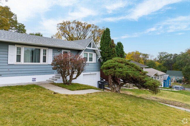 Raised ranch homes are common in the Druid Hill neighborhood.