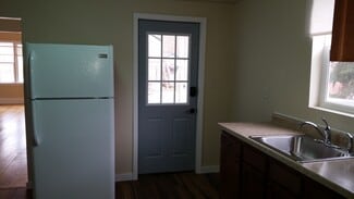 213 N 3rd St, Marquette, MI 49855