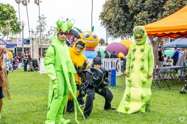 The Insect Festival in nearby Plaza Park is loved by many locals.