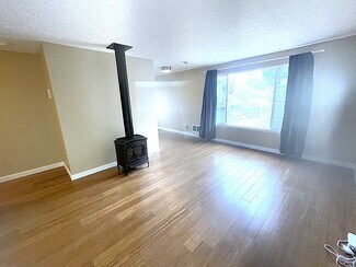 9473 N Saint Louis Ave Unit 9473 N St. Louis, Portland, OR 97203