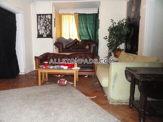17 Reedsdale St, Boston, MA 02134