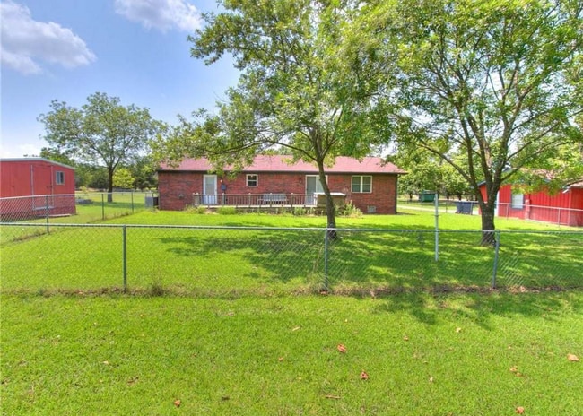 11500 Canyon Oaks Dr, McLoud, OK 74851 - photo 6