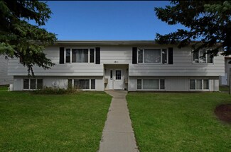 1811 6th St SE Unit 4, Minot, ND 58701