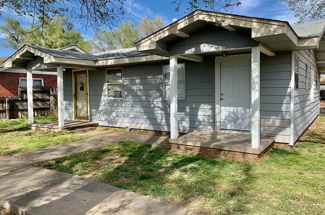 411 S Florida St unit A, Amarillo, TX 79106 - photo 2