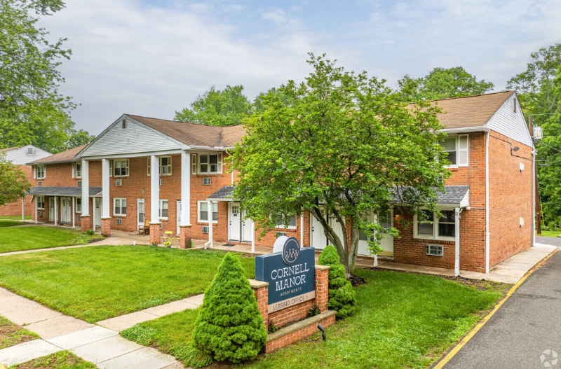 319 Columbia Ave unit 1BR, Stratford, NJ 08084 - photo 1