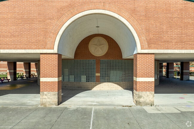 The school encourages community engagement at Hiliard Elementary School.