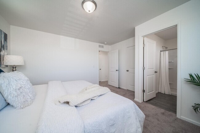 3617 Valleywood Ct unit 38834650, Johnstown, CO 80534 - photo 6