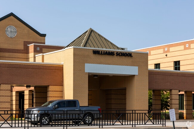 Entrance to Williams Middle School in Huntsville Alabama.