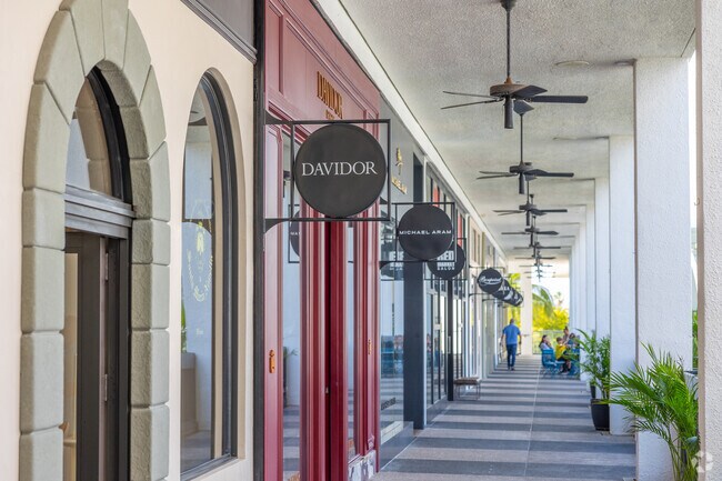 Many luxury stores represented in Bal Harbour Shops