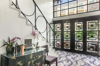 11618 Kiowa Ave, Los Angeles, CA 90049