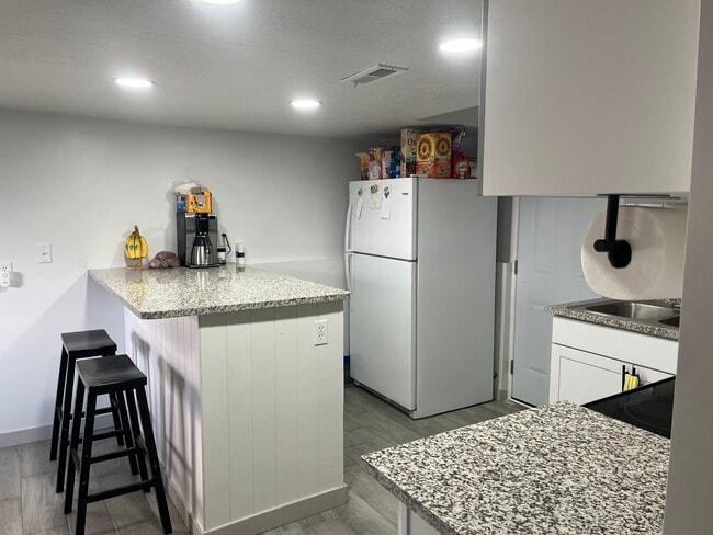 1202 N 250 E unit Basement, Layton, UT 84041 - photo 5