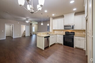 12001-12027 Jadesdale Cir, Oklahoma City, OK 73170