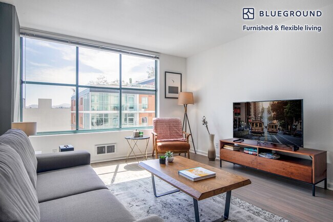 2 Townsend St unit FL8-ID136, San Francisco, CA 94107 - photo 2