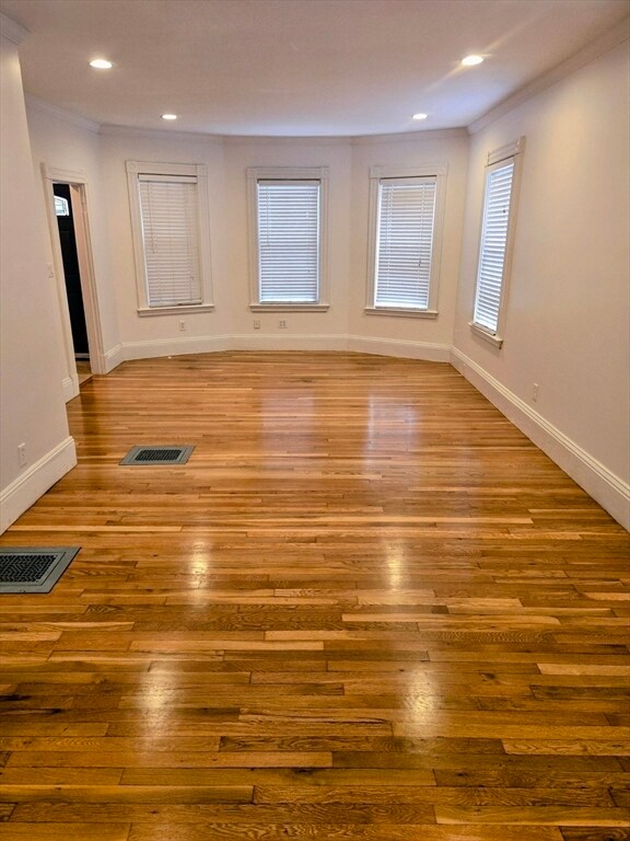 23 Benner Ave unit 1, Malden, MA 02148 - photo 1