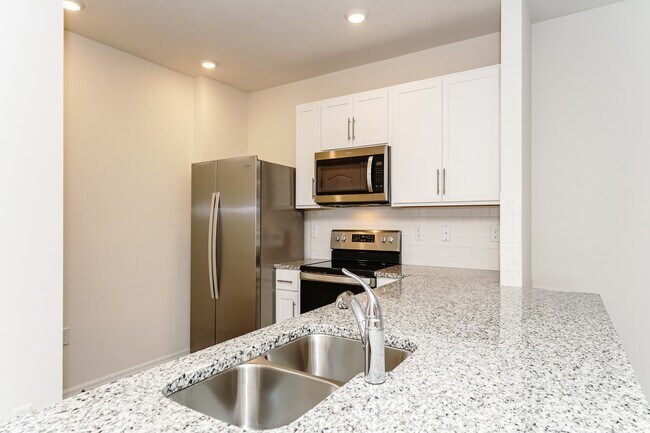 68 E Grande Rd, Ormond Beach, FL 32174 - photo 5