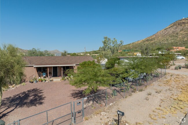 Older homes in A Mountain are spread out with some privacy in-between lots.