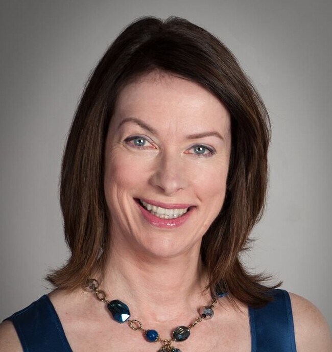 Carolyn Galant