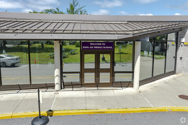 John Jay Middle School is located at 40 N Salem Road in Cross River, NY.