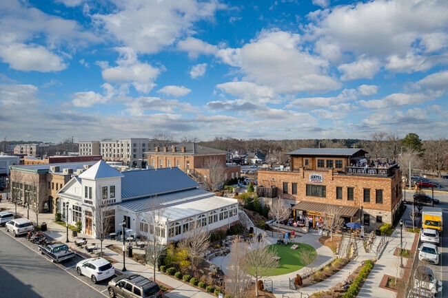 Alpharetta's City Center features a variety of restaurants and bars, including Jekyll Brewing.