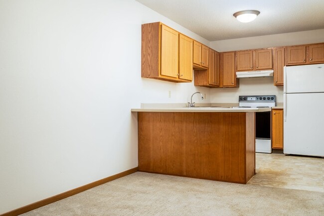 Cottages of Spring Lake Park - 55+ Community, Spring Lake Park, MN 55432 - photo 5