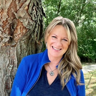 Amy Walton