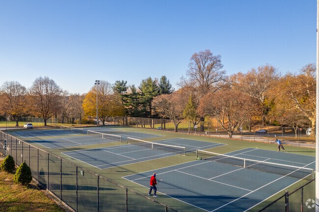 Meet with friends to play some tennis at Greenbank Park.