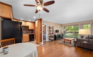 860 W Moorhead Cir Unit 2E, Boulder, CO 80305