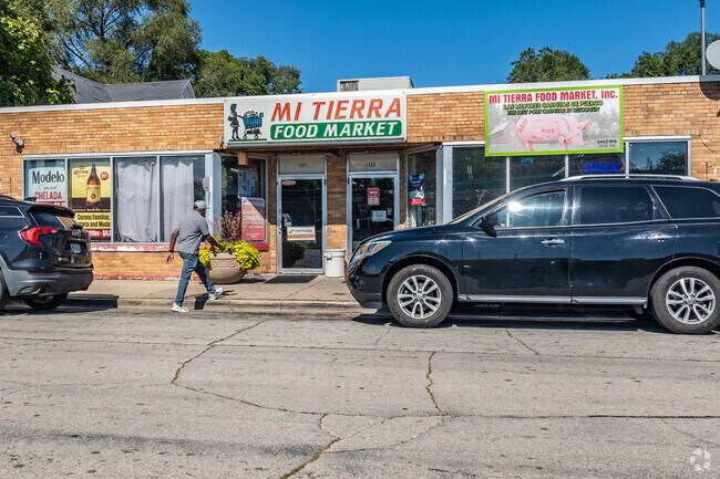 Mi Tierra Food Market is in the heart of the Three corners Neighborhood.