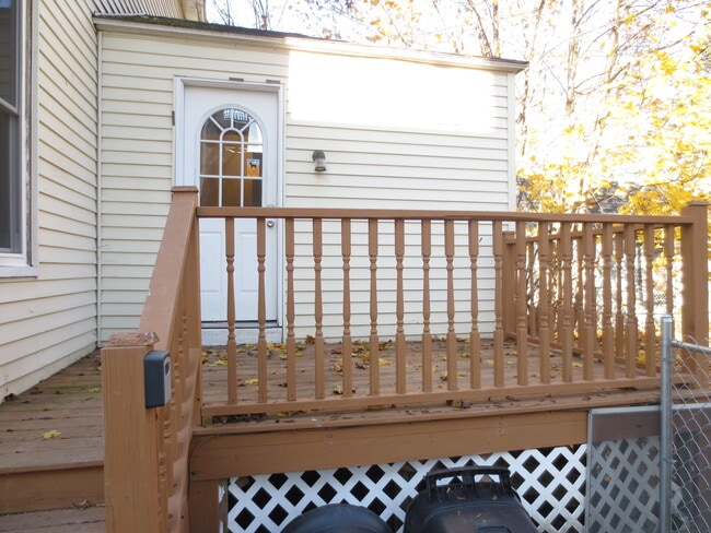 31 March St, Bangor, ME 04401 - photo 2