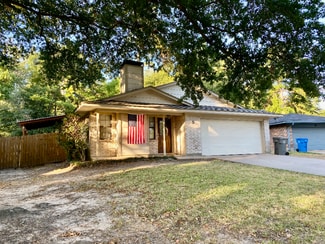 5 Wind Drift Dr, Lufkin, TX 75901