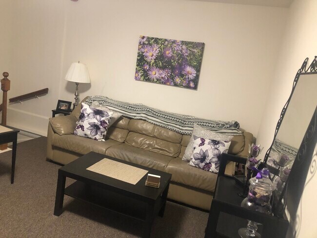 1024 Chestnut St unit 2A, Newton, MA 02464 - photo 3