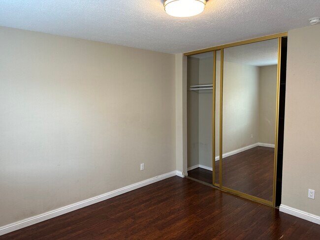 1511 257th St unit 4, Los Angeles, CA 90710 - photo 7