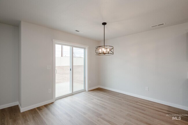 3019 S Maple Ranch Way, Nampa, ID 83686 - photo 5