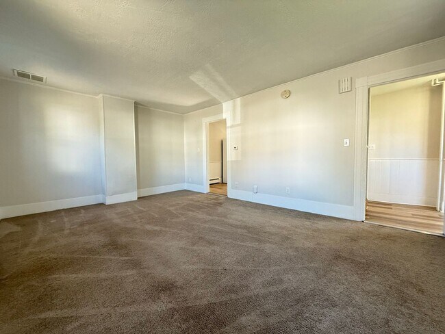 208 Main St unit 210, Somersworth, NH 03878 - photo 7